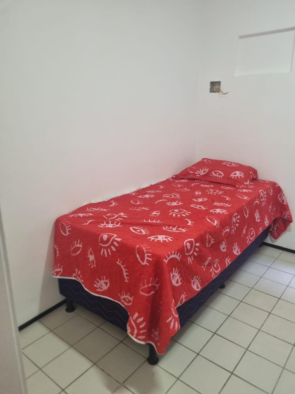 Way Hostel *